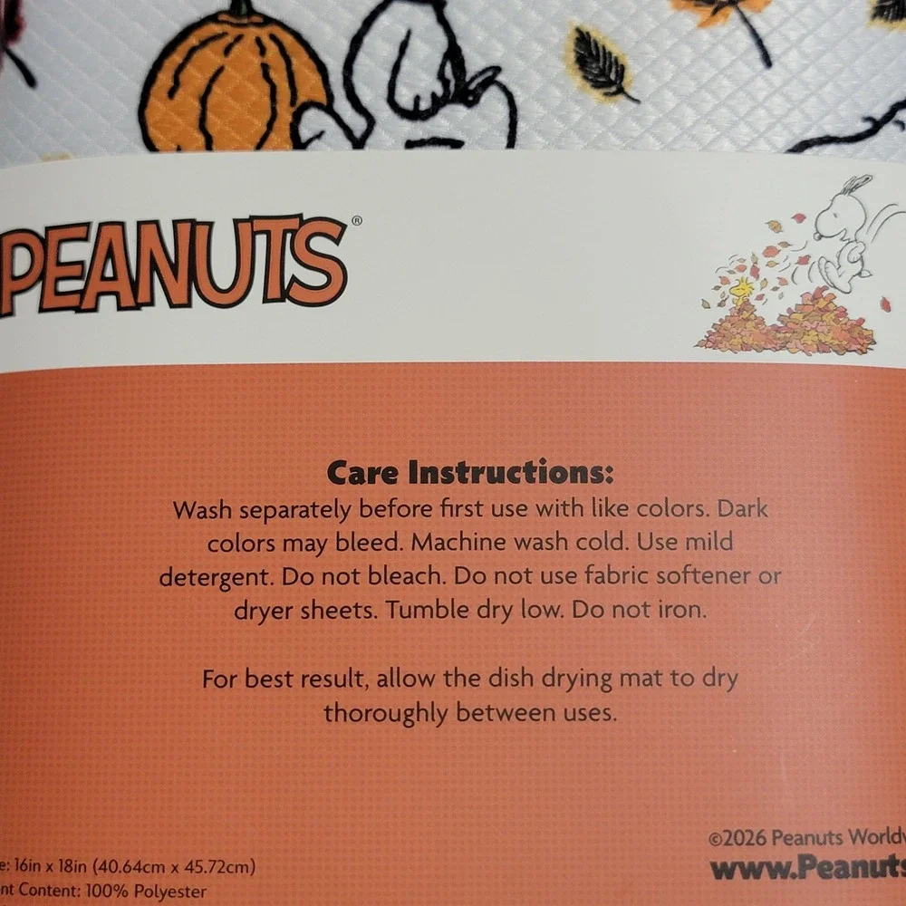 NEW Peanuts Snoopy Kitchen Set Fall Pumpkins 4pc Drying Mats and Kitchen Towels